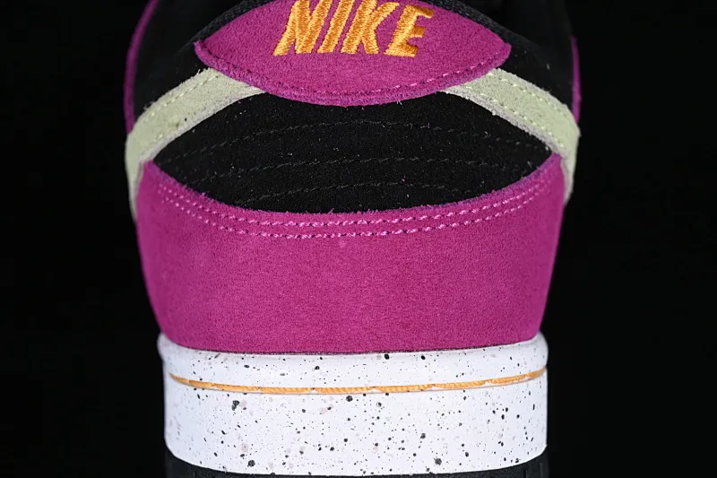 All Categories Nk SB Dunk Series Nk SB Dunk Low Low-top Shoes Nk Dunk SB Low SP Black Rose Red Retro Low-top Casual Sports Skateboard Shoes BQ6817-501